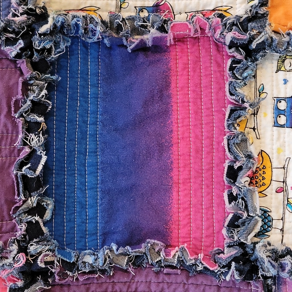HAND CRAFTED Rag Quilt UPCYCLED Denim Blue Jeans Owl Cotton Fabric 55"x 41" - Picture 7 of 16